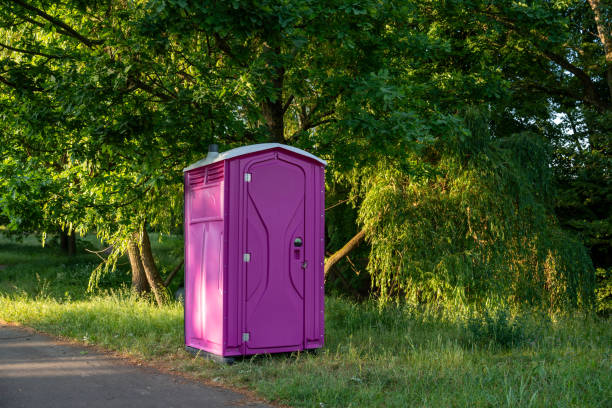 Best Portable restroom trailer rental  in Iona, FL